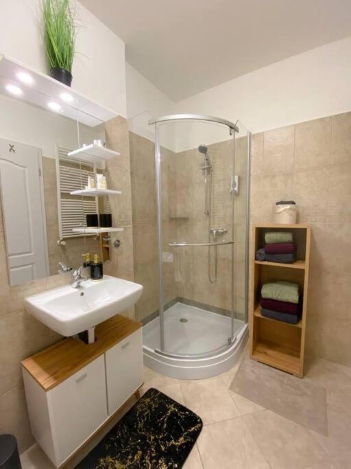 H & A Suite Gozsdu - The 1001 Nights Suite Budapest Eksteriør bilde